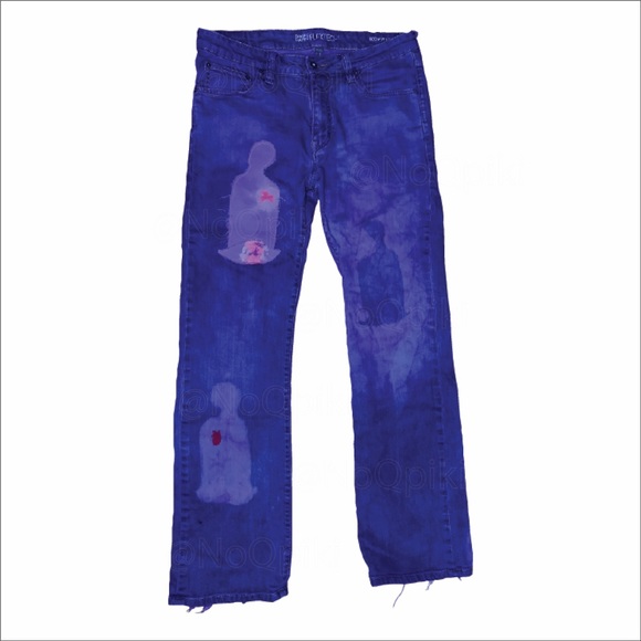 1/1 purple jeans with bleached and sewed on design - Picture 1 of 6